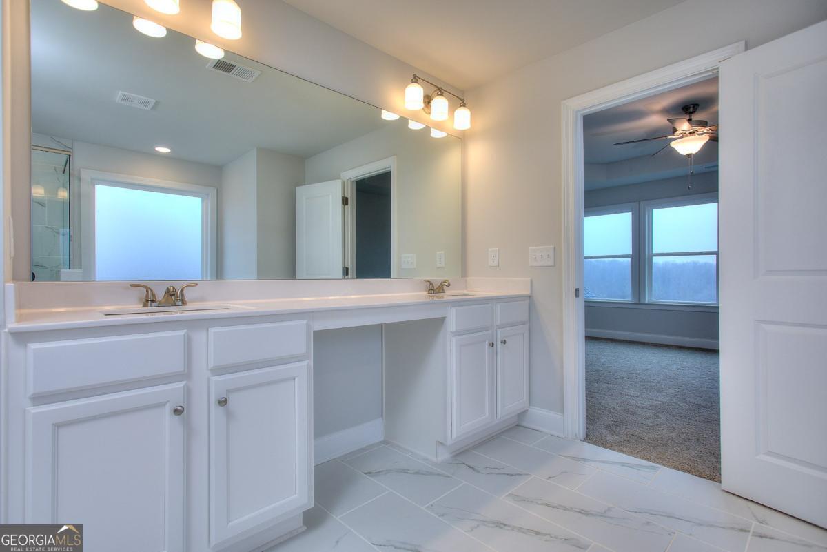 140 Classic Overlook