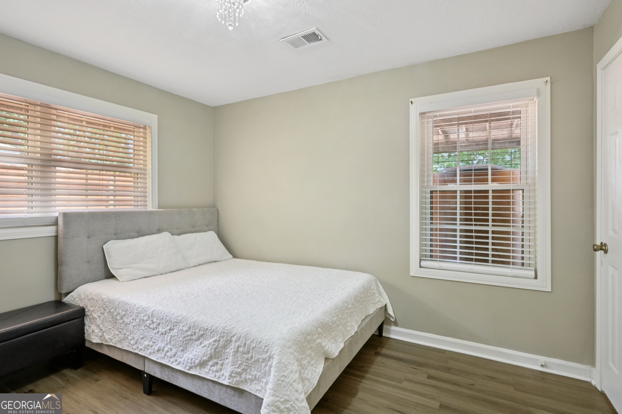 Welcome home to this beautifully renovated ranch-style gem in Forest Park! This move-in ready home features modern updates throughout, including new flooring, fresh paint, and a light-filled living space with a clean, open feel. Enjoy the comfort of a one-level layout, ideal for easy living, with generously sized bedrooms and updated baths. Outside, the home sits on a level lot with a spacious yard - perfect for relaxing or hosting guests. Located close to schools, shopping, parks, and just minutes from major highways, this home blends style, convenience, and value in one!