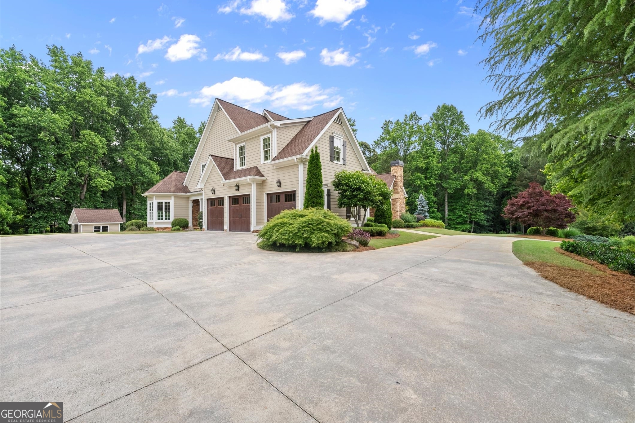 322 Edwards Brook LN