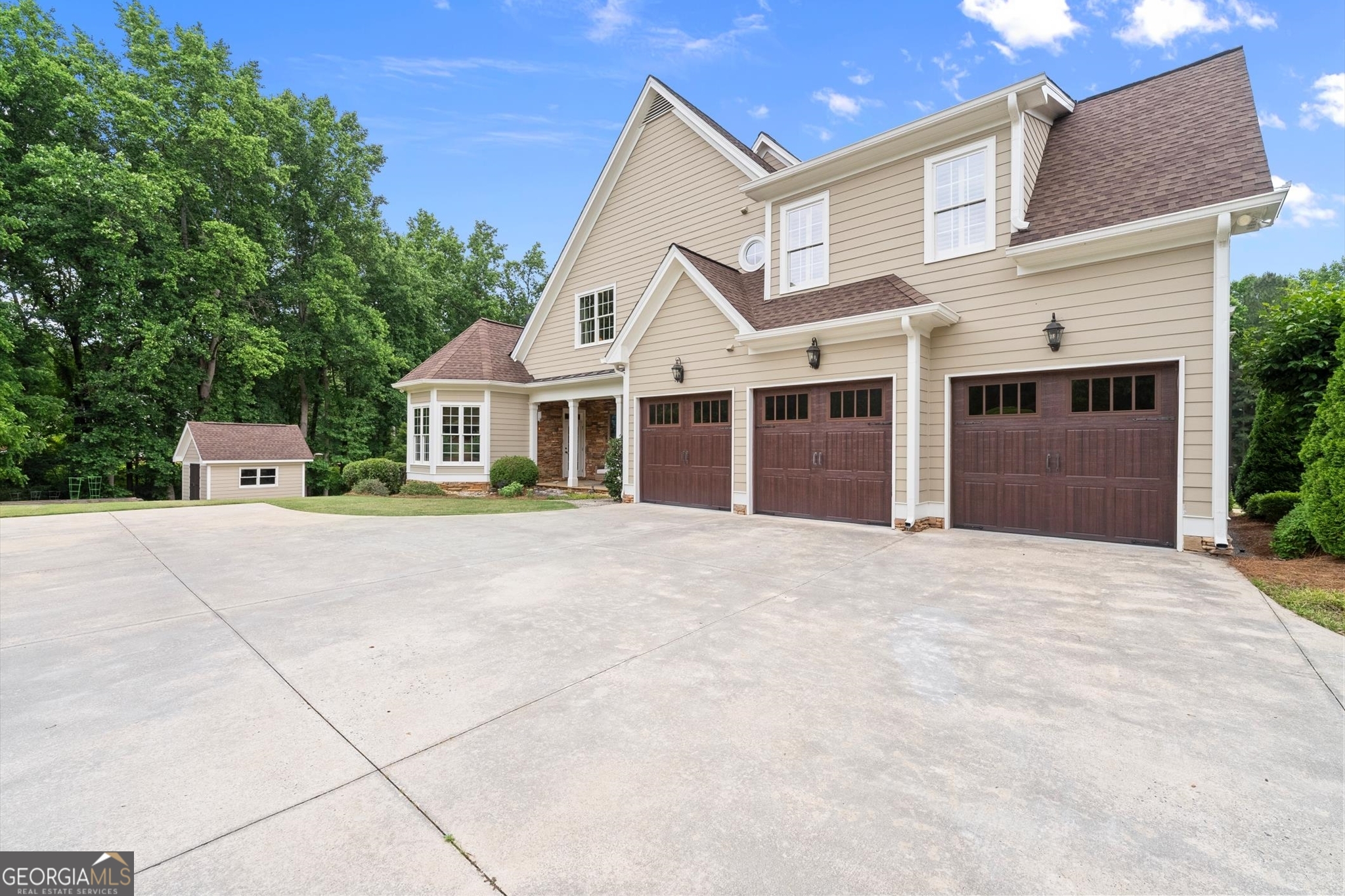 322 Edwards Brook LN