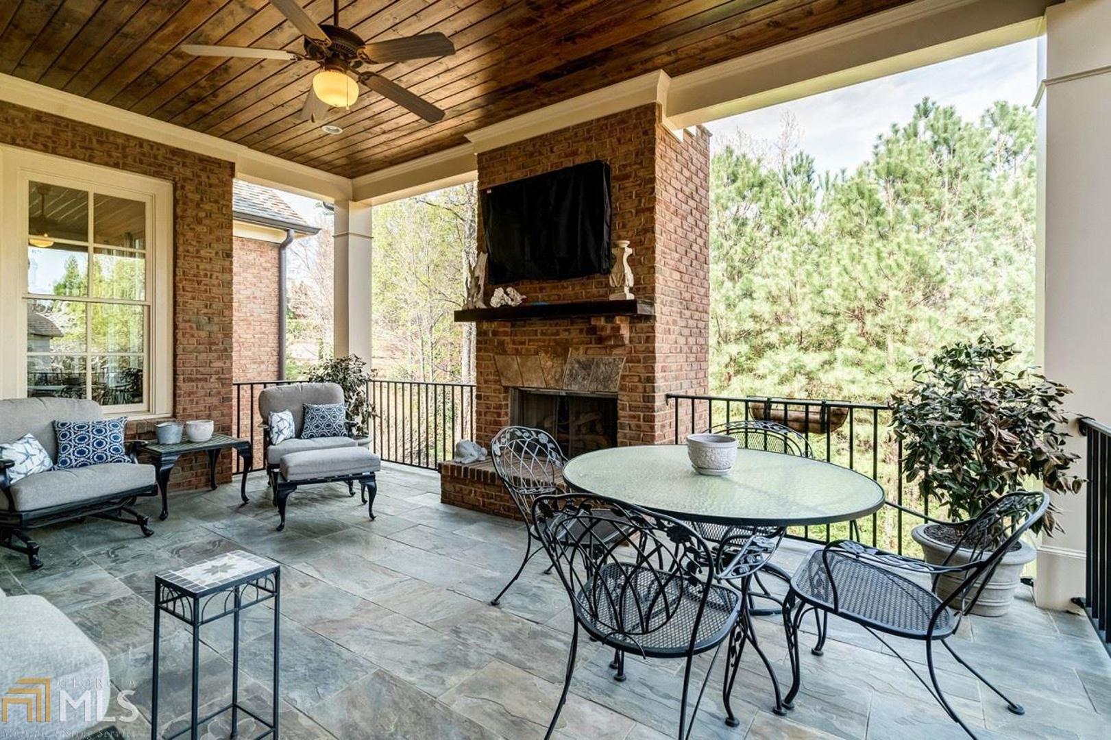 Sugarloaf Country Club - Residential