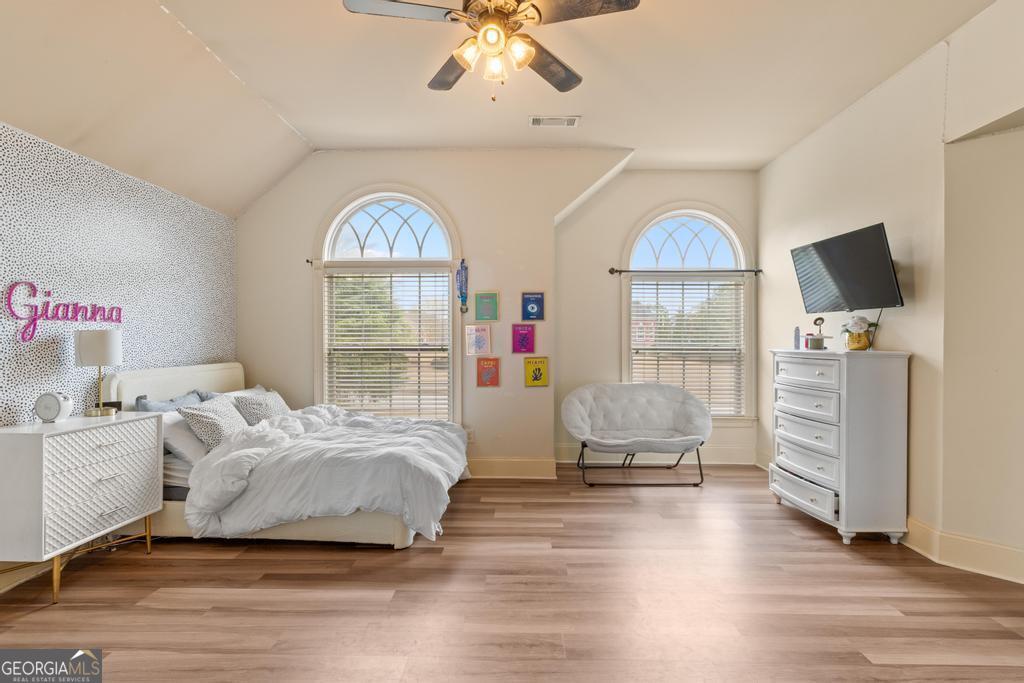 Laurels - Residential