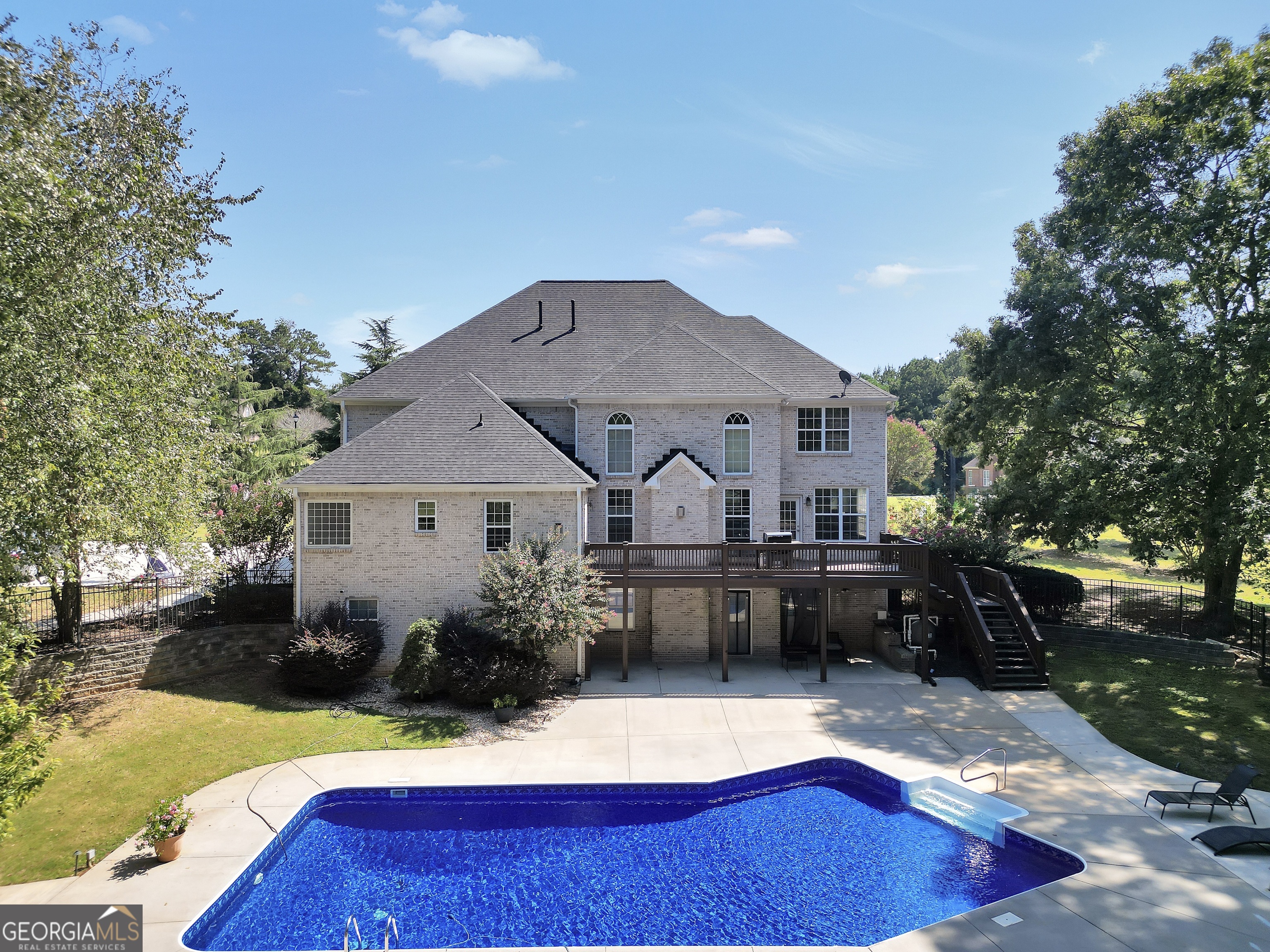 Laurels - Residential