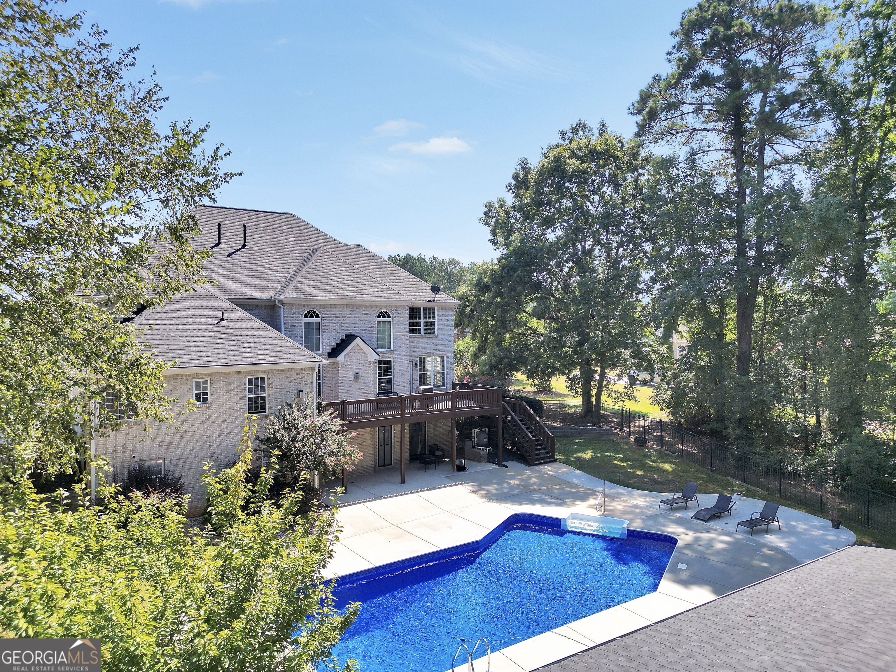Laurels - Residential