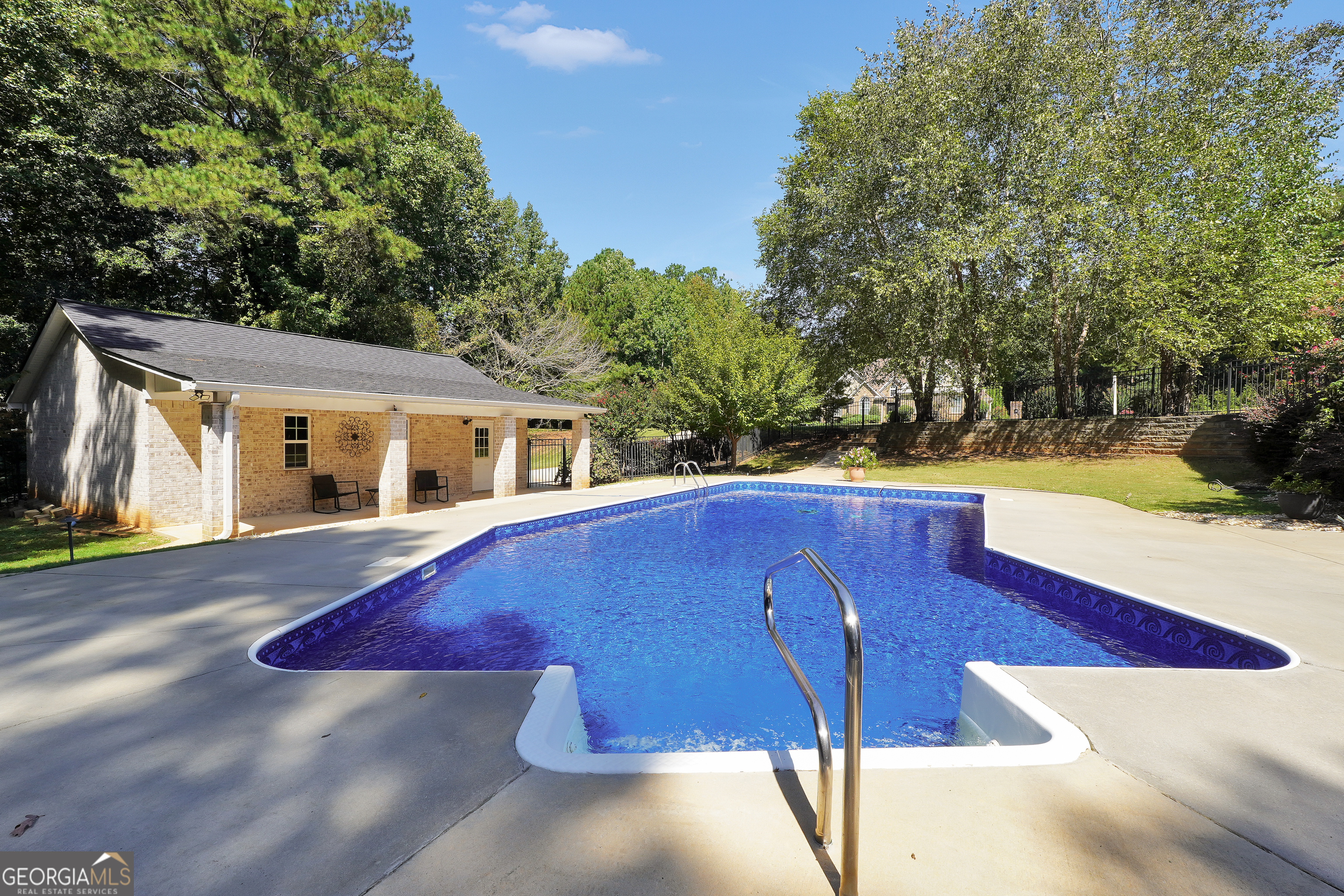 Laurels - Residential