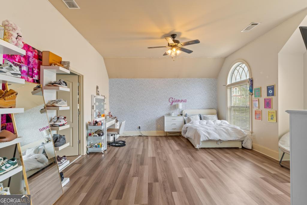 Laurels - Residential
