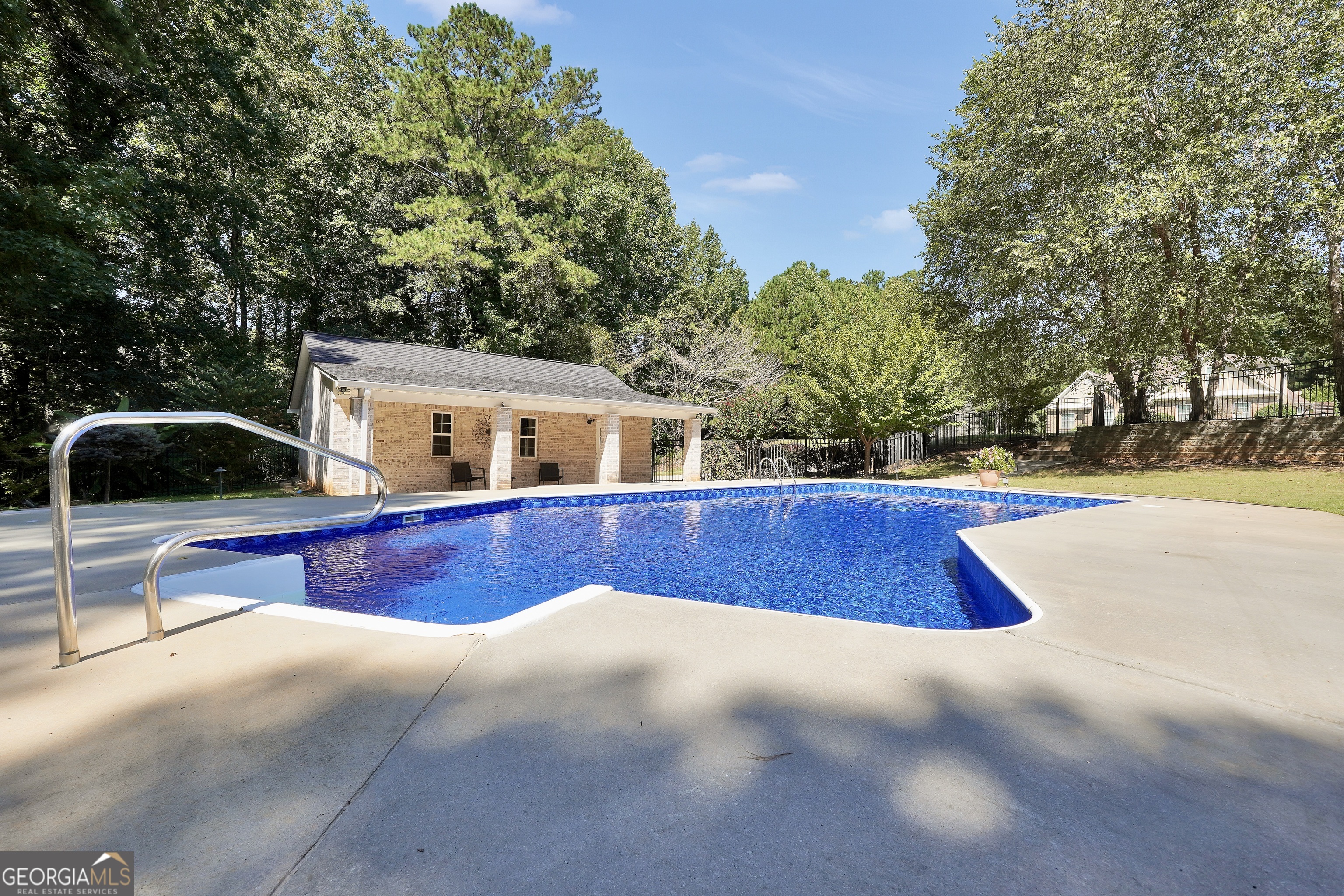 Laurels - Residential