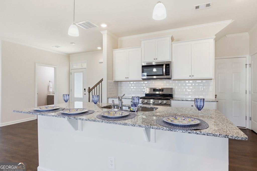 Photo of 5783 Turnstone Trail, Flowery Branch, GA 30542 (MLS # 10738042)