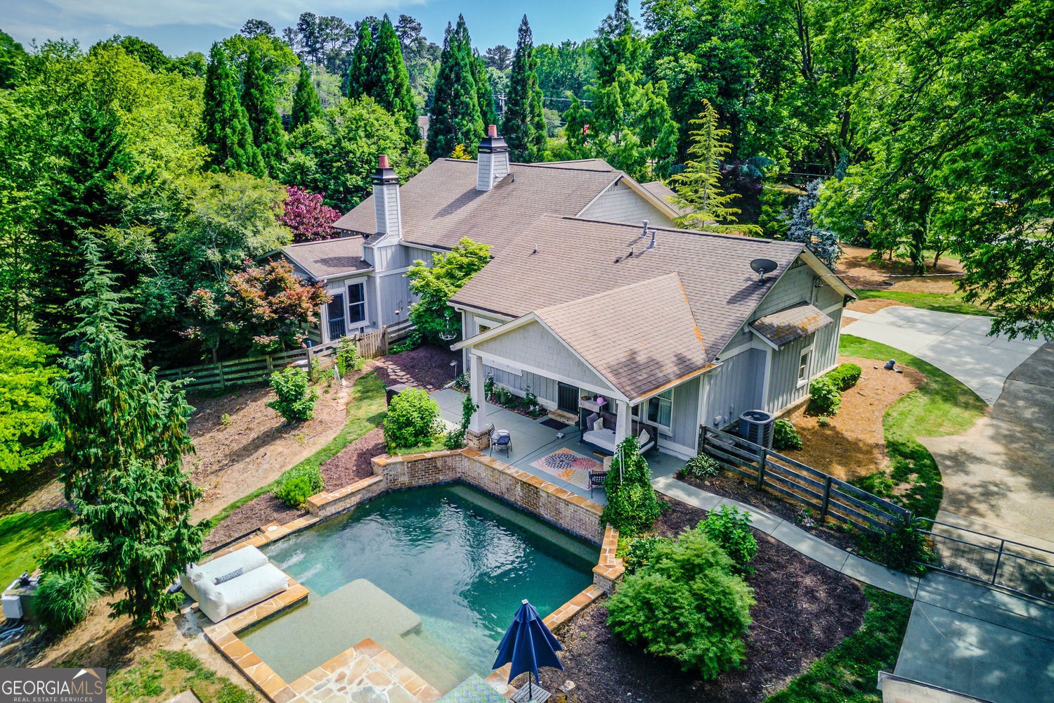 5741 Shadburn Ferry RD