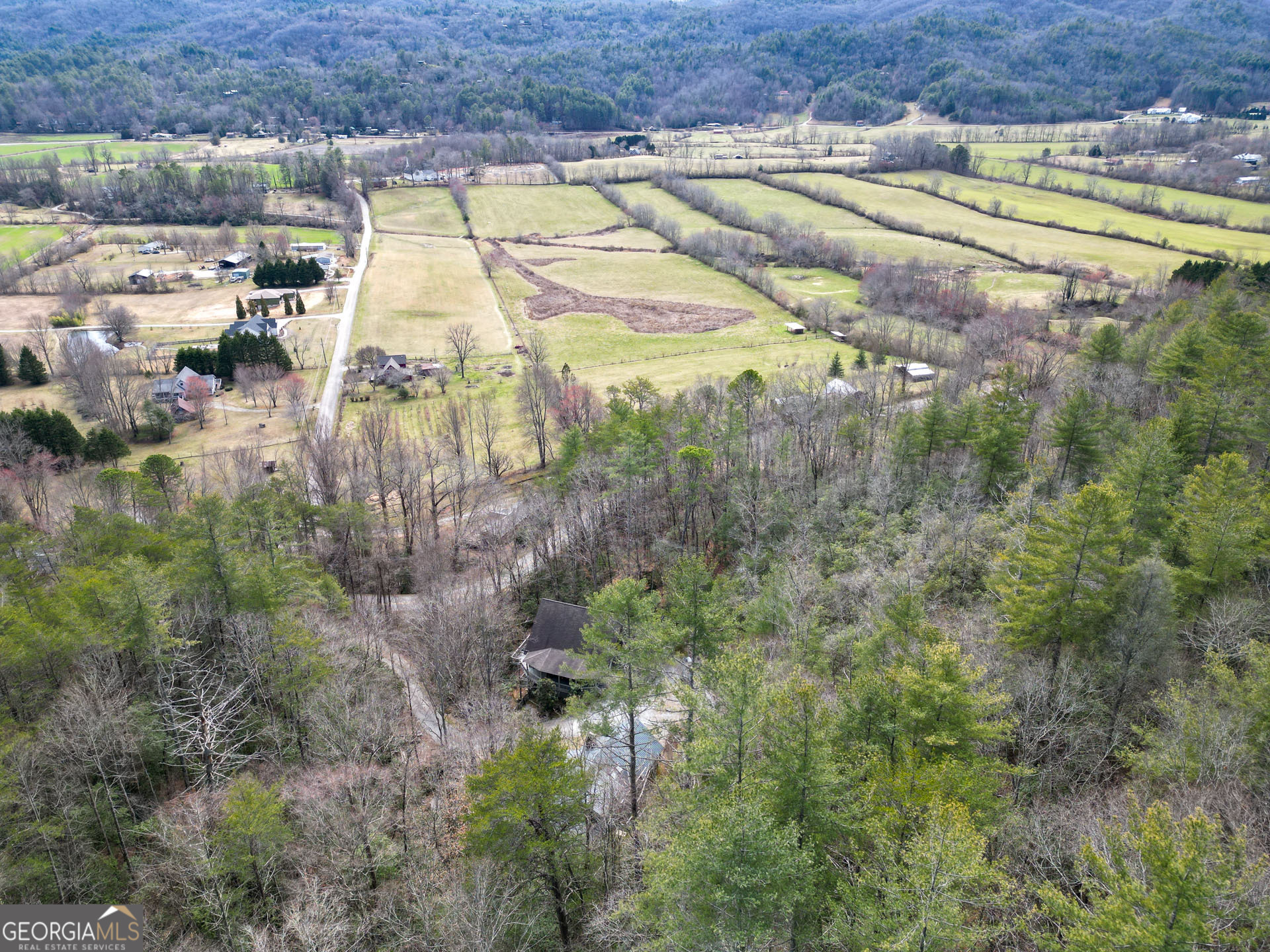 5345 Wolffork RD