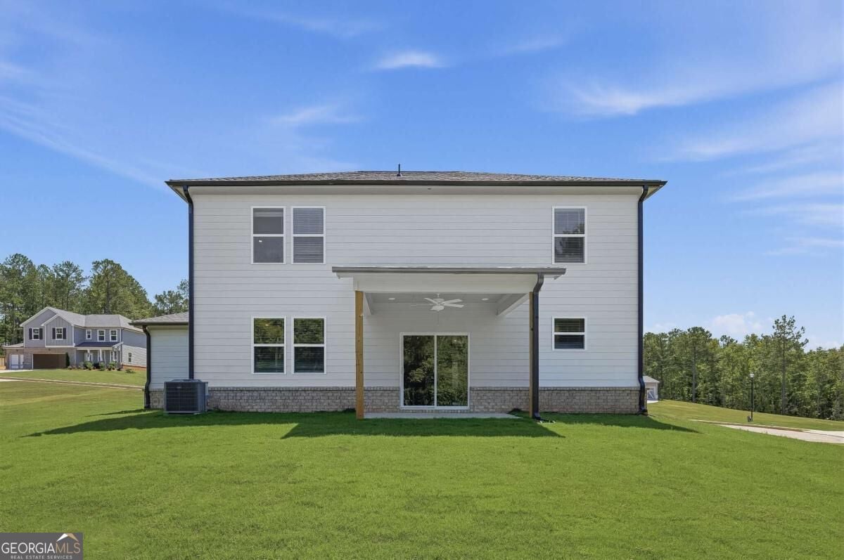 446 Panther Creek LN