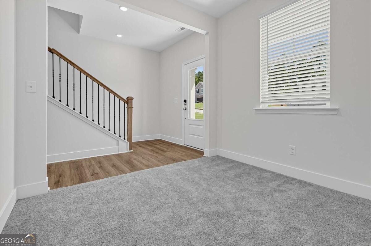 446 Panther Creek LN