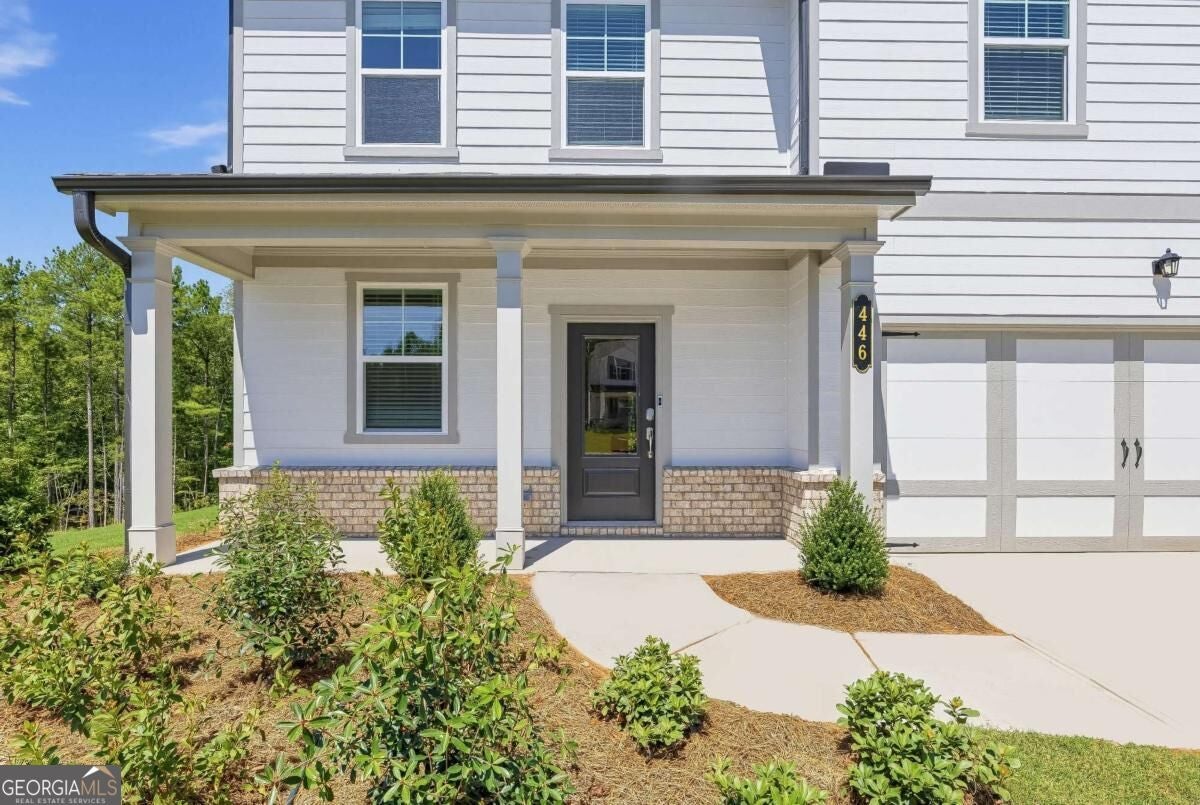 446 Panther Creek LN