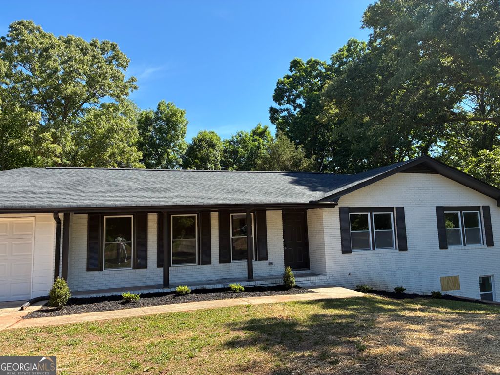 Photo of 1405 Mote Rd, Covington, GA 30016 (MLS # 10761021)