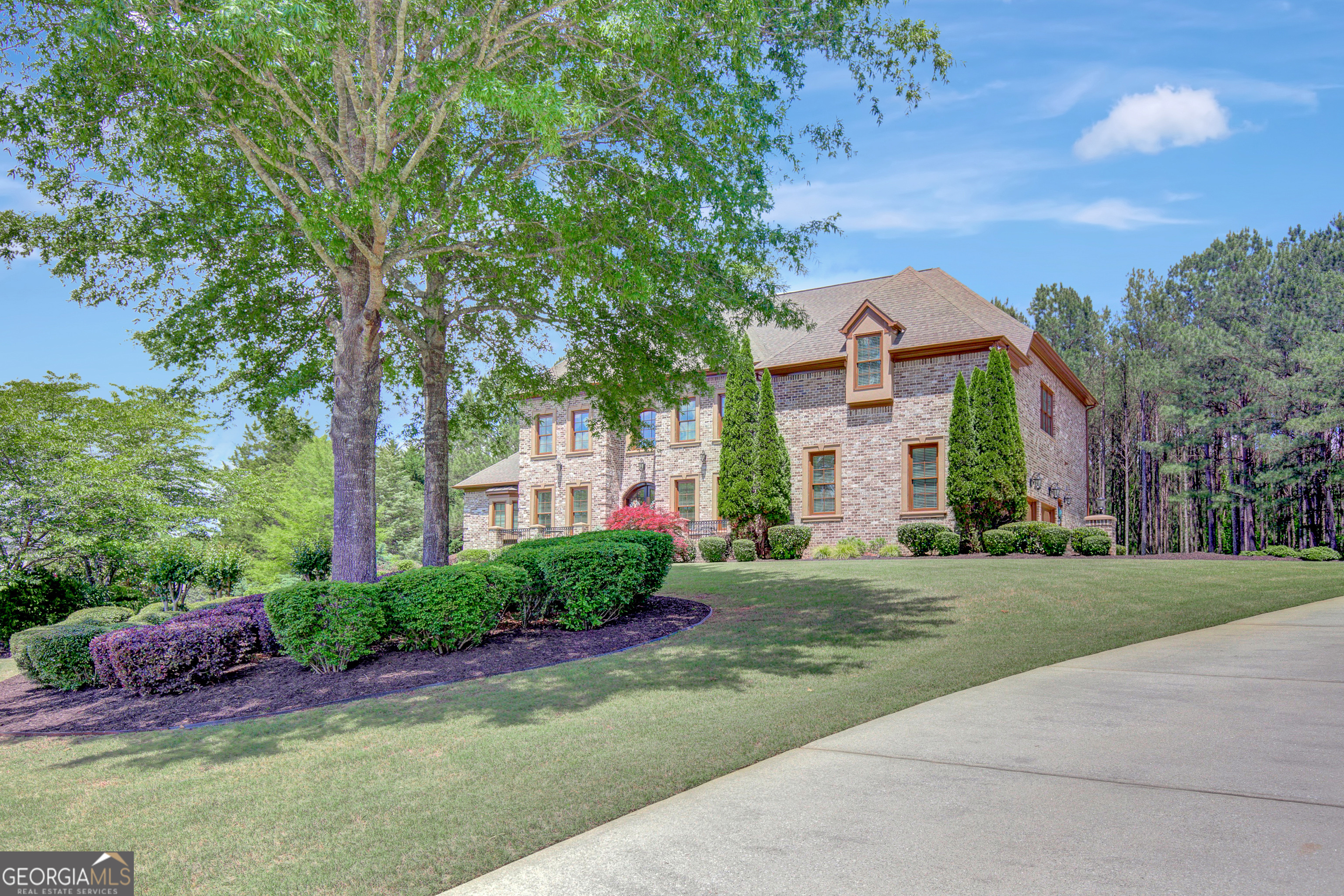 105 New Castle LN
