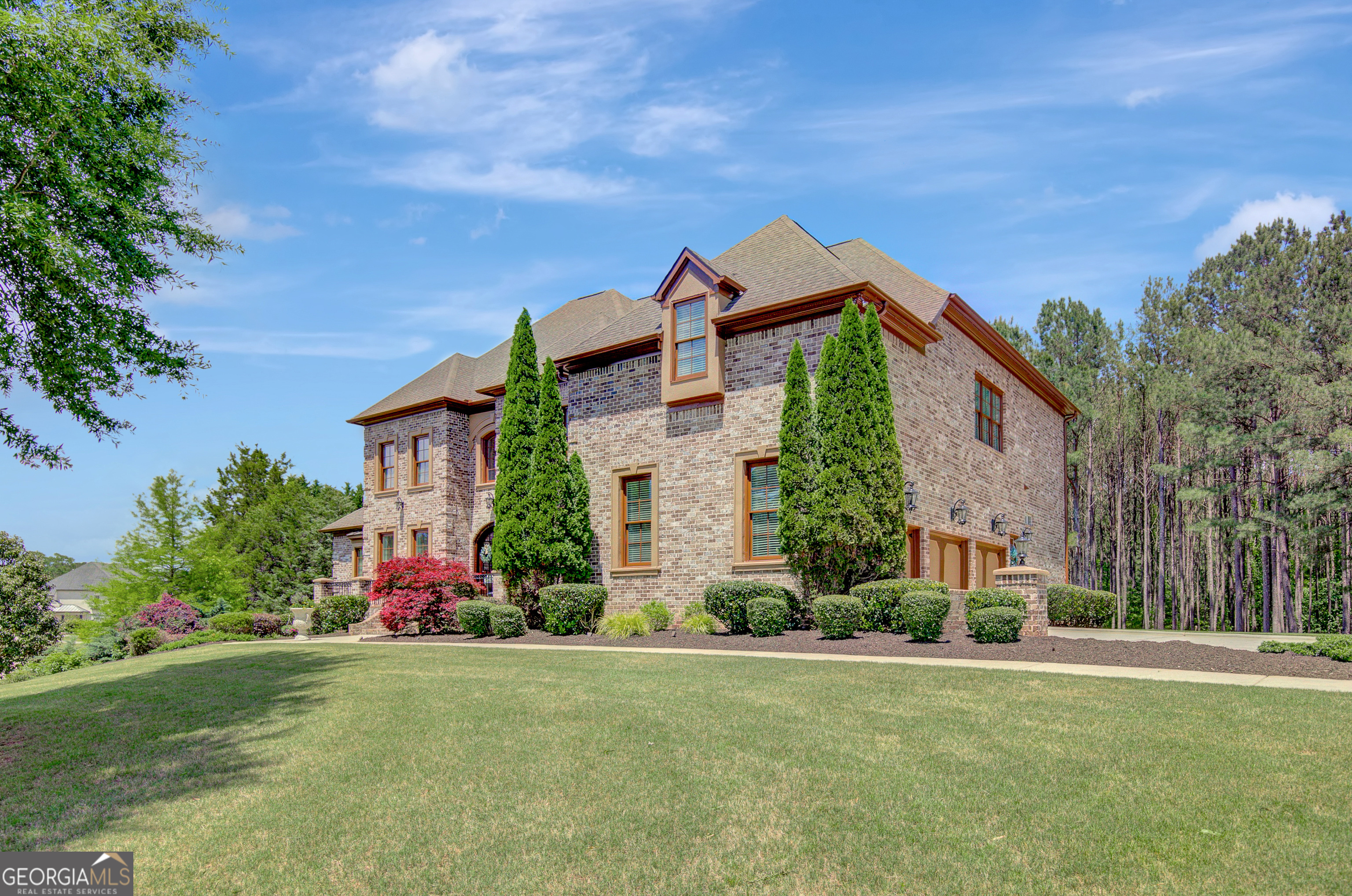 105 New Castle LN