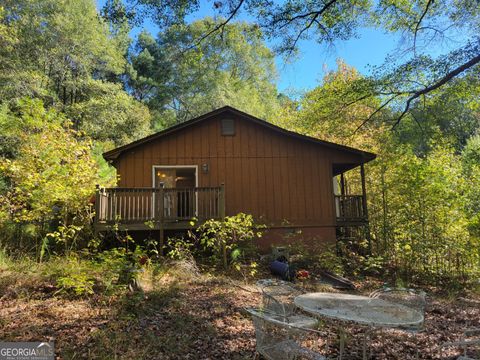 A home in Dacula