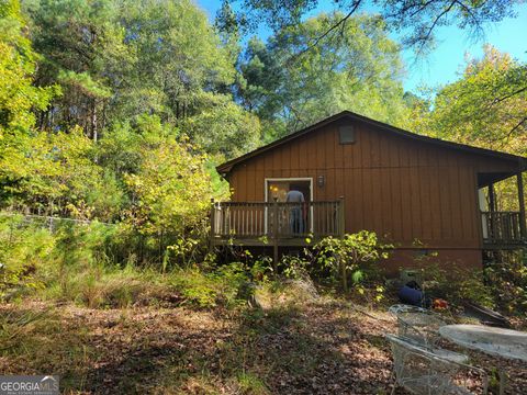 A home in Dacula