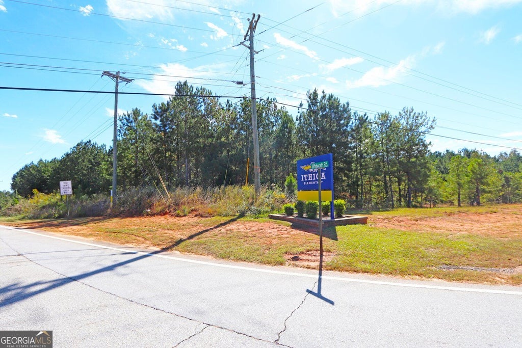 Photo of 0 Hwy 61, Villa Rica, GA 30180 (MLS # 10876077)