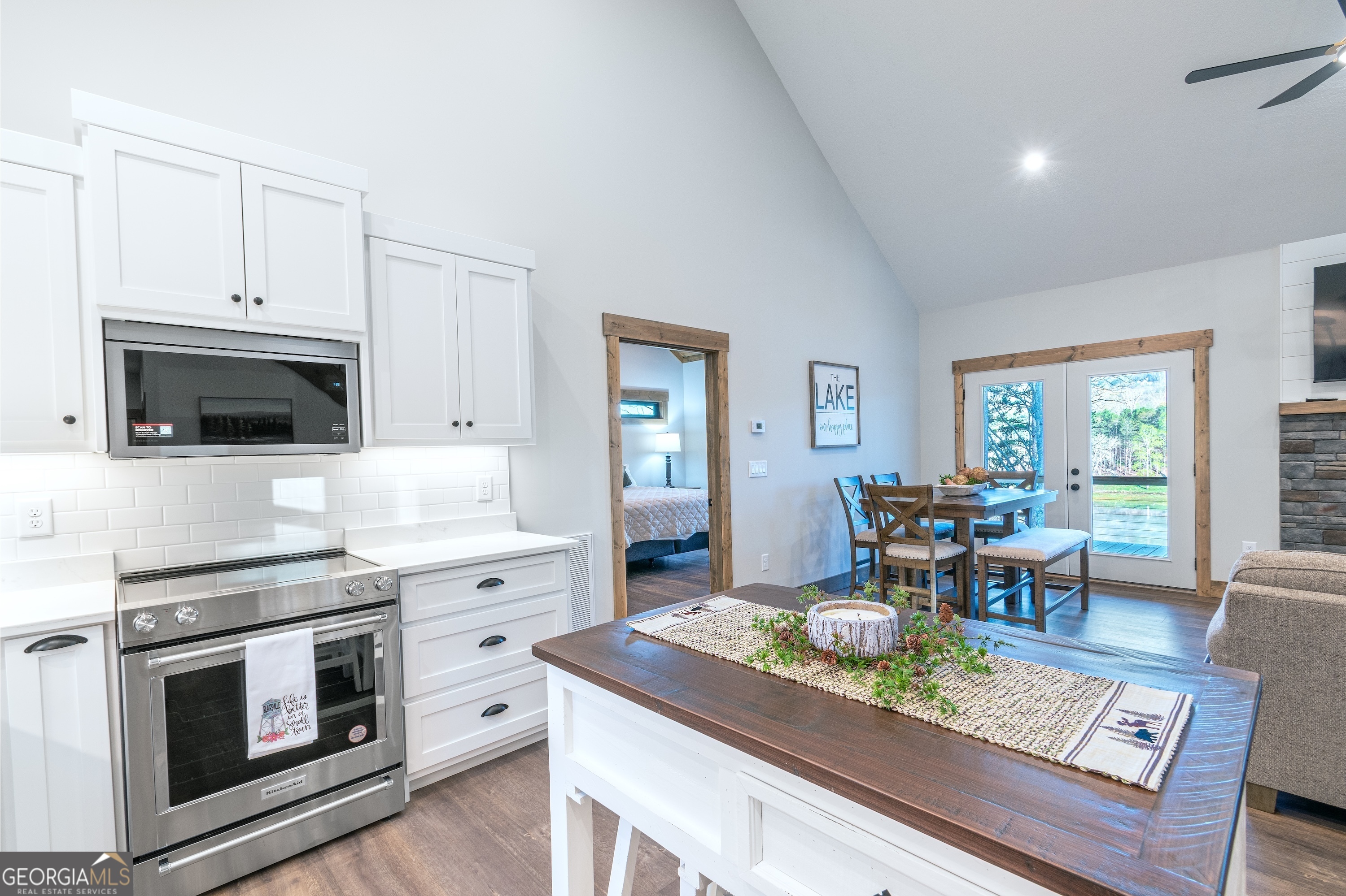 313 Walnut Road