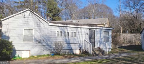 A home in Forest Park