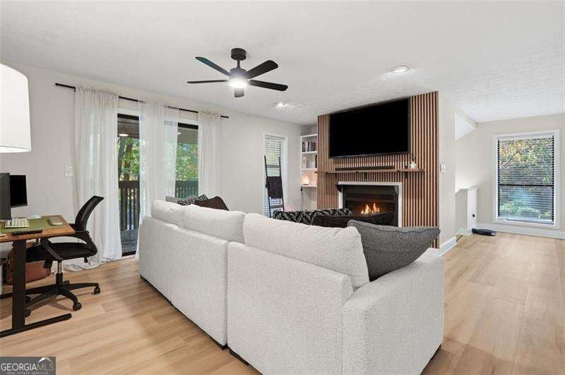 109 Cumberland CT SE