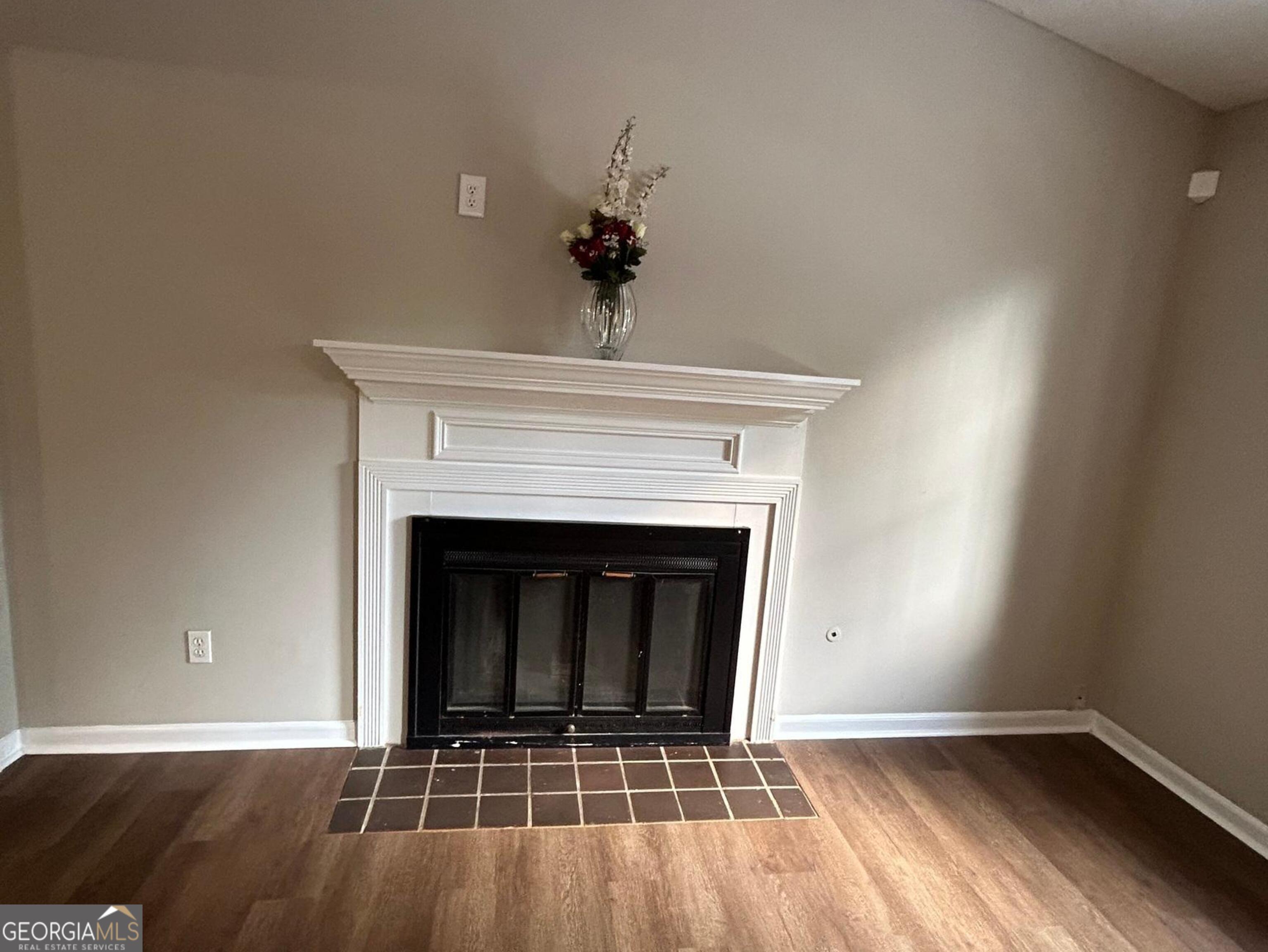 Turtle Summit - Residential Lease