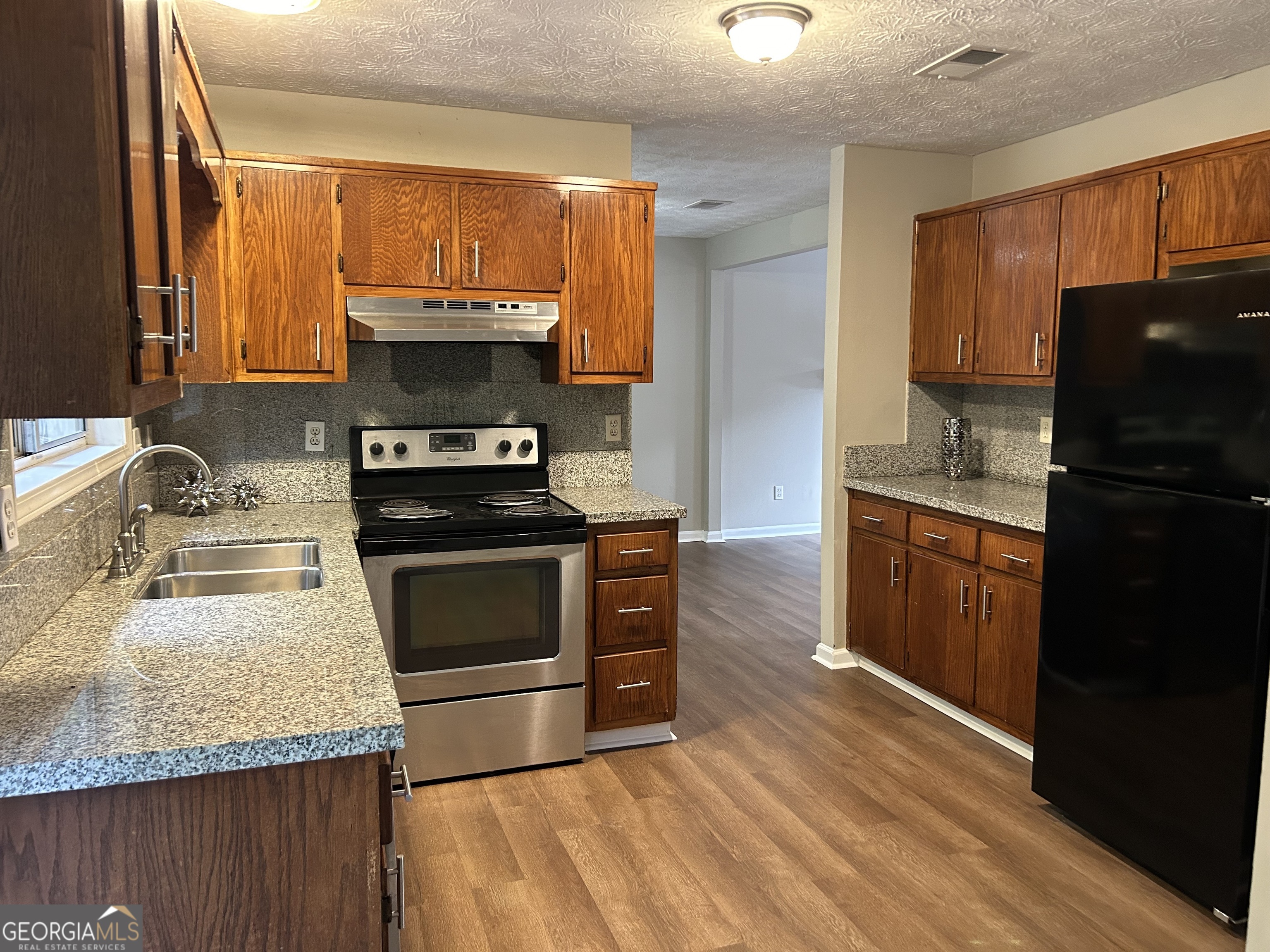 Turtle Summit - Residential Lease