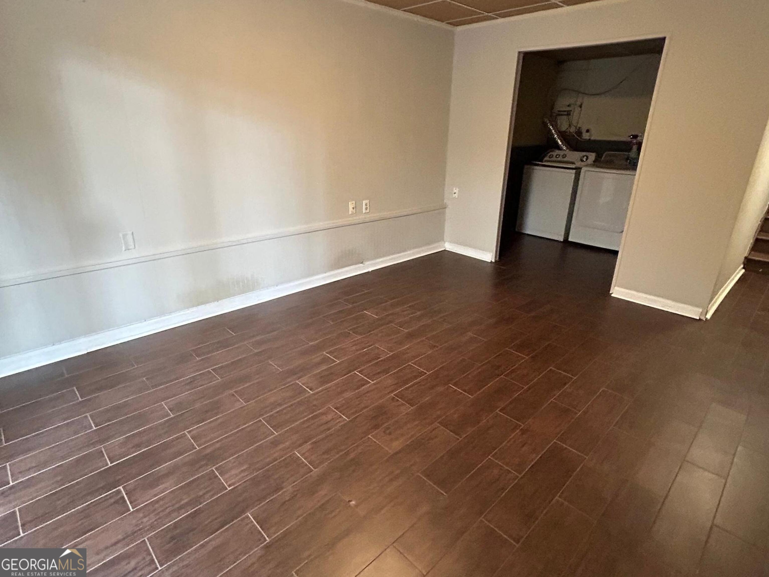 Turtle Summit - Residential Lease
