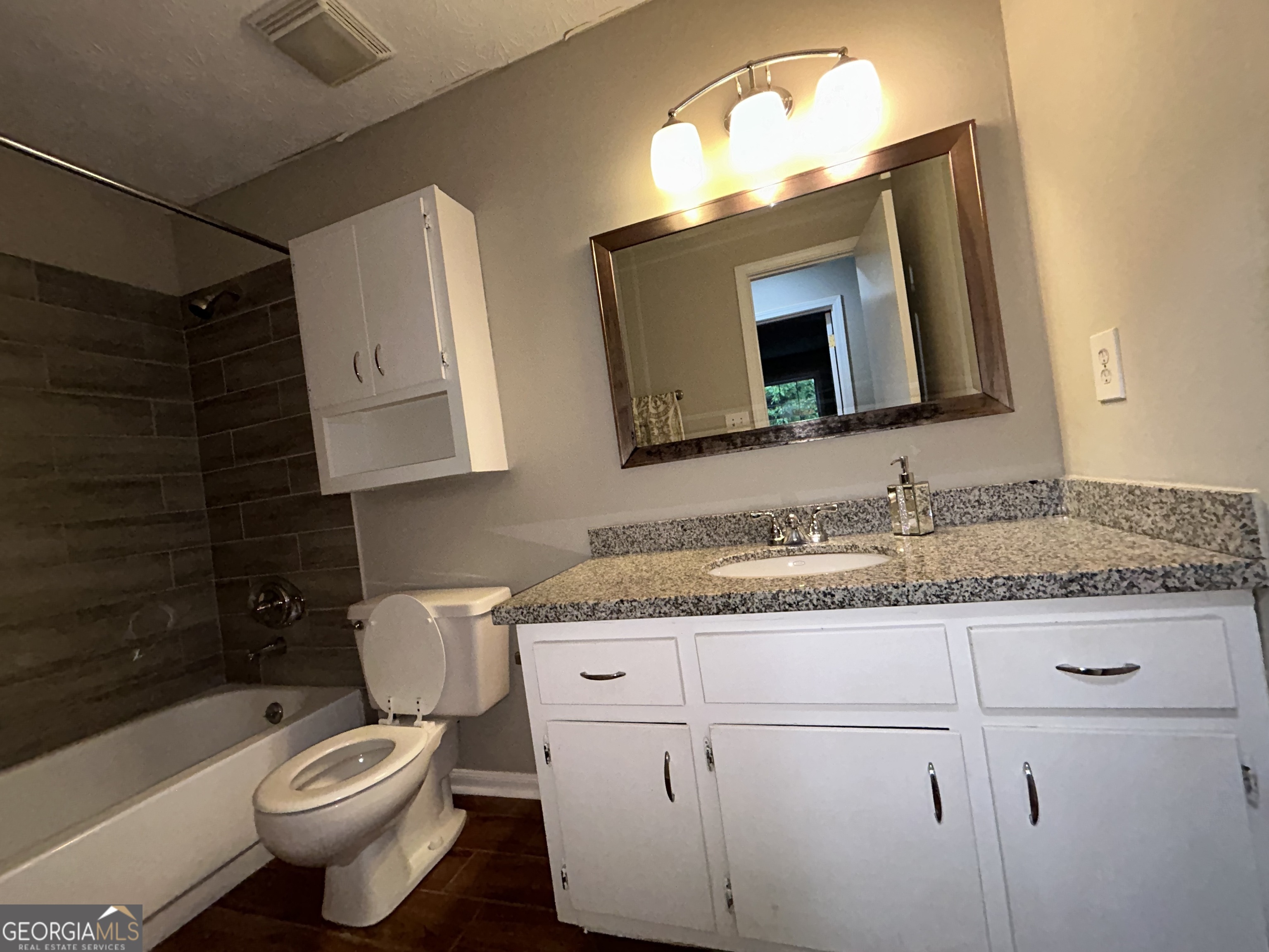 Turtle Summit - Residential Lease
