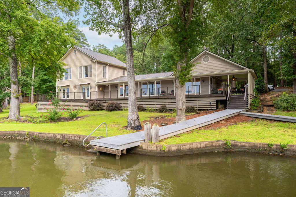 Photo of 151 Lake Drive NW Dr NW, Milledgeville, GA 31061 (MLS # 10700524)