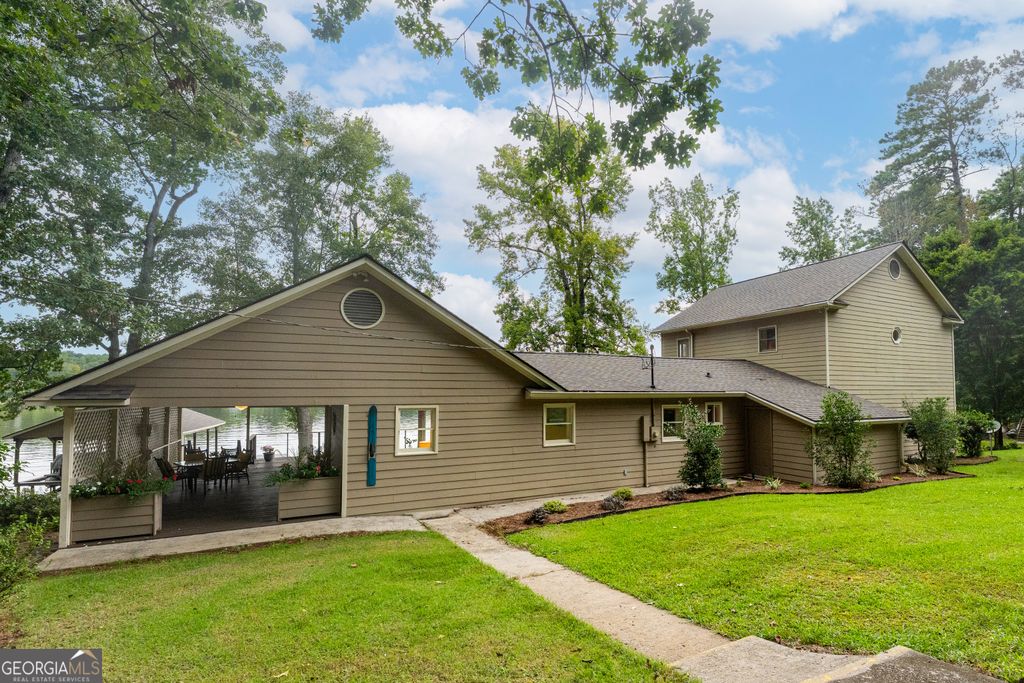 Photo of 151 Lake Drive NW Dr NW, Milledgeville, GA 31061 (MLS # 10700524)