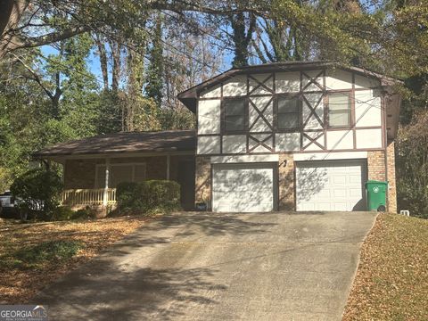 Photo of 656 CHEVIOT Drive, Decatur, GA 30032 (MLS # 10646013)