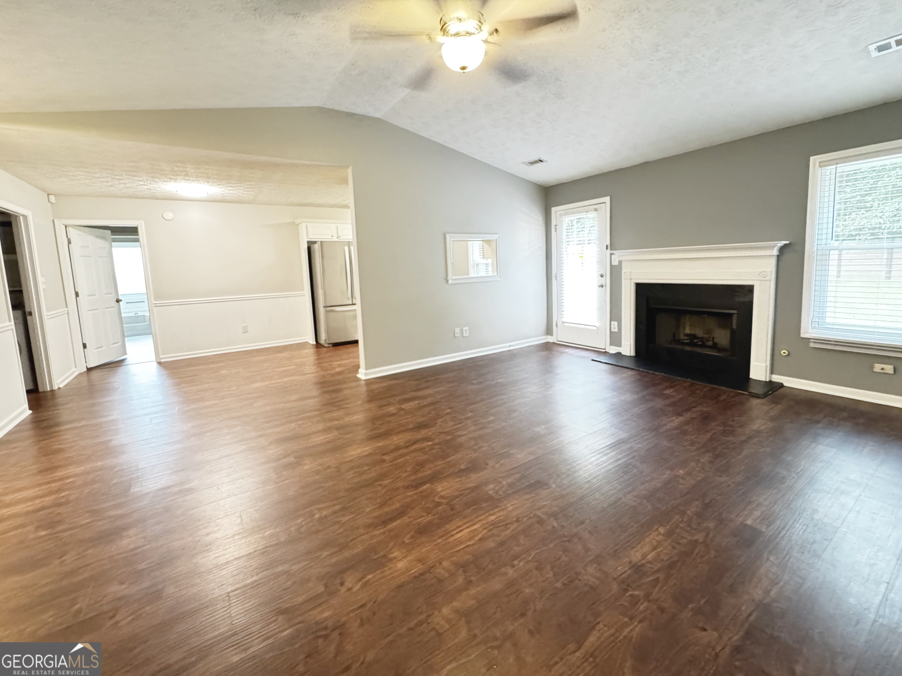 73 Canterbury DR