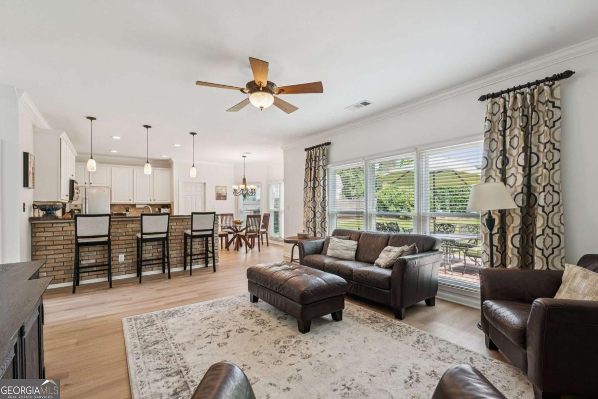 150 COBBLE STONE WAY