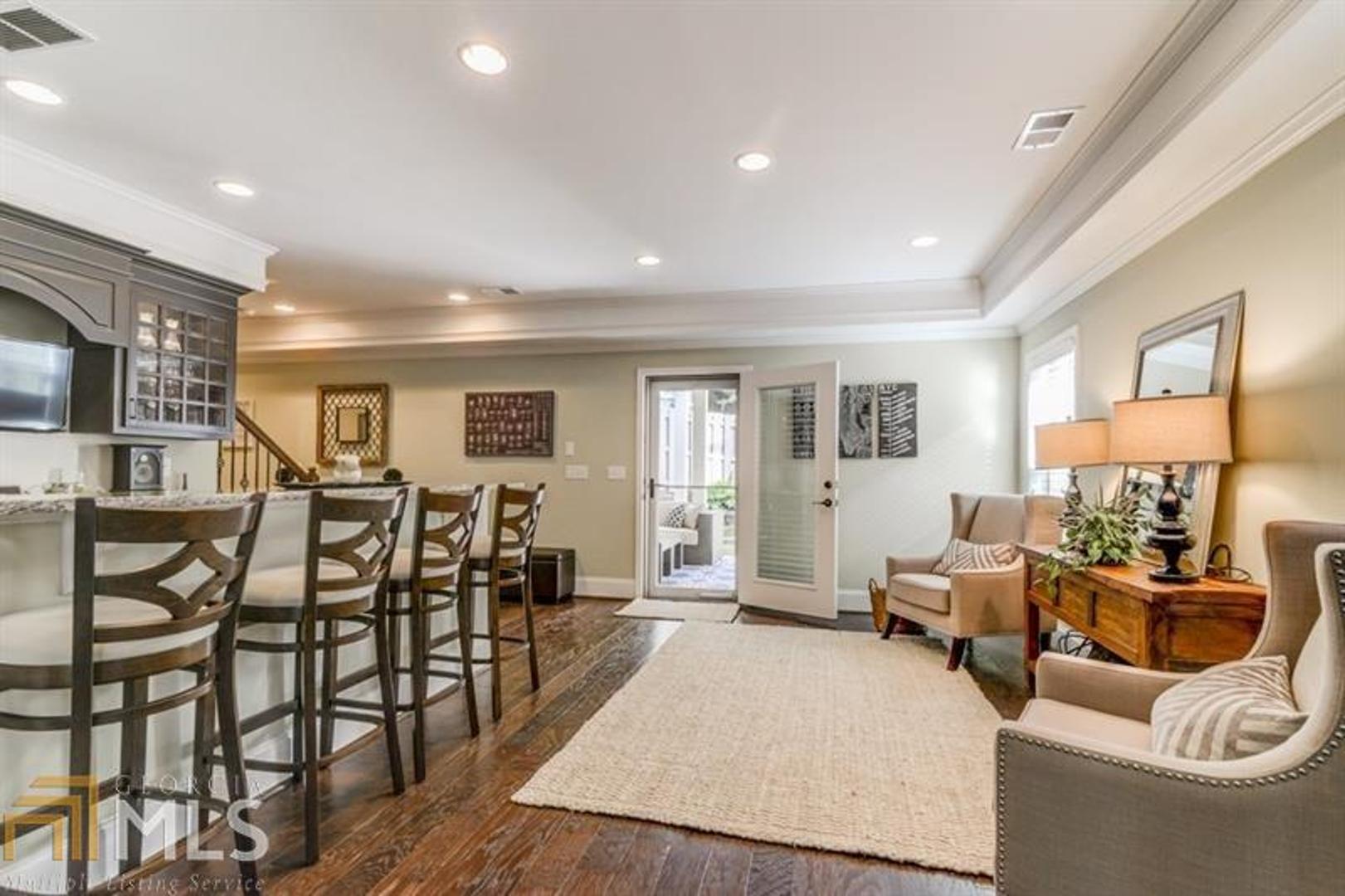 Meadowbrook - Residential