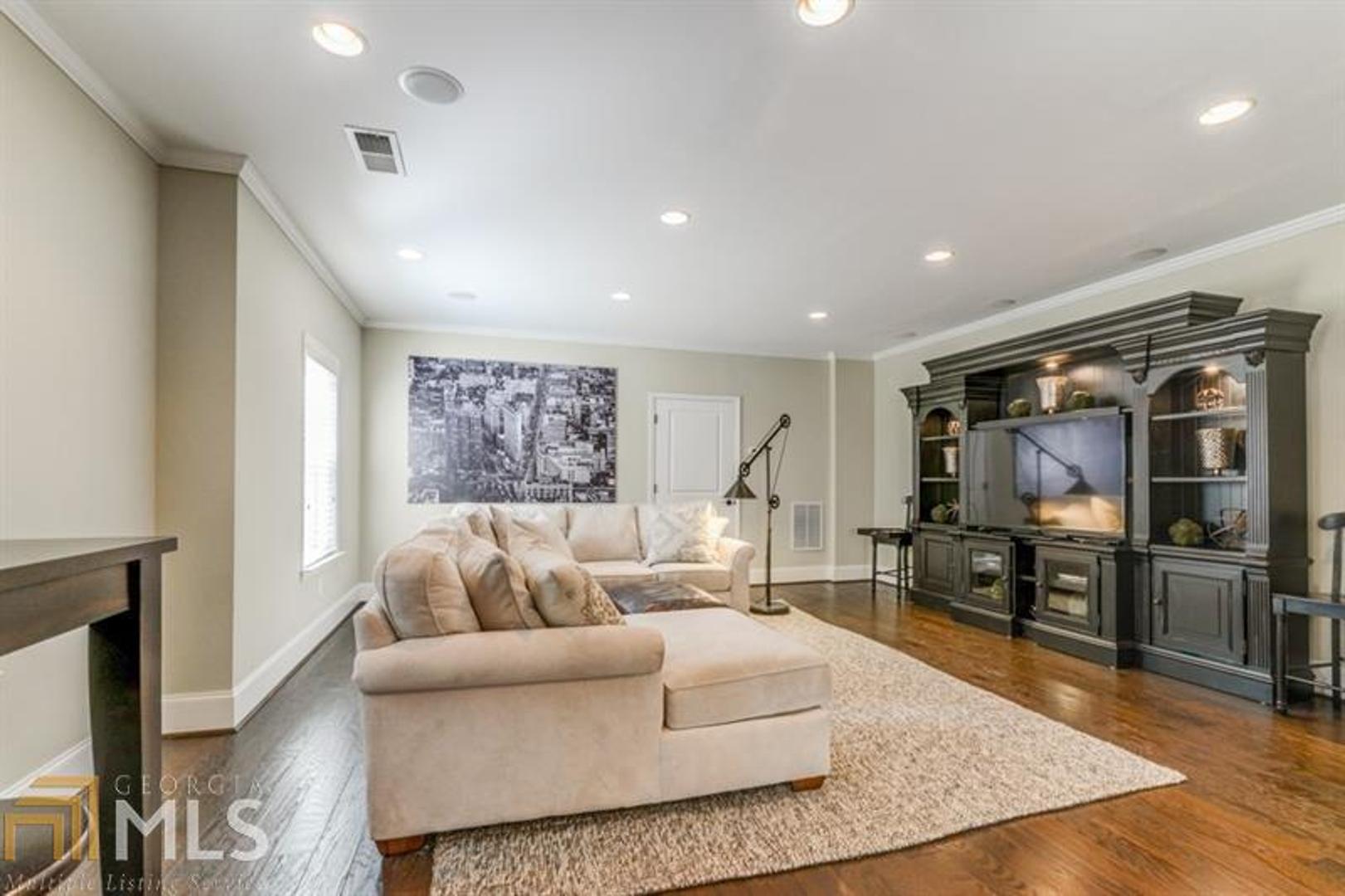 Meadowbrook - Residential