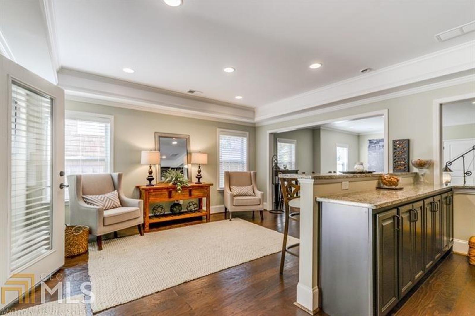 Meadowbrook - Residential