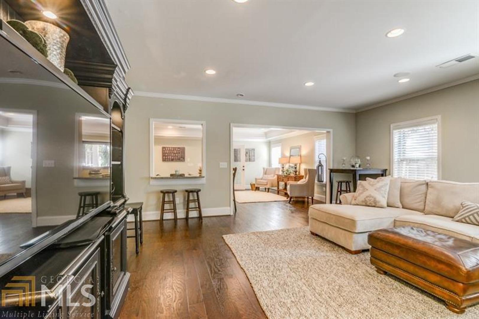 Meadowbrook - Residential
