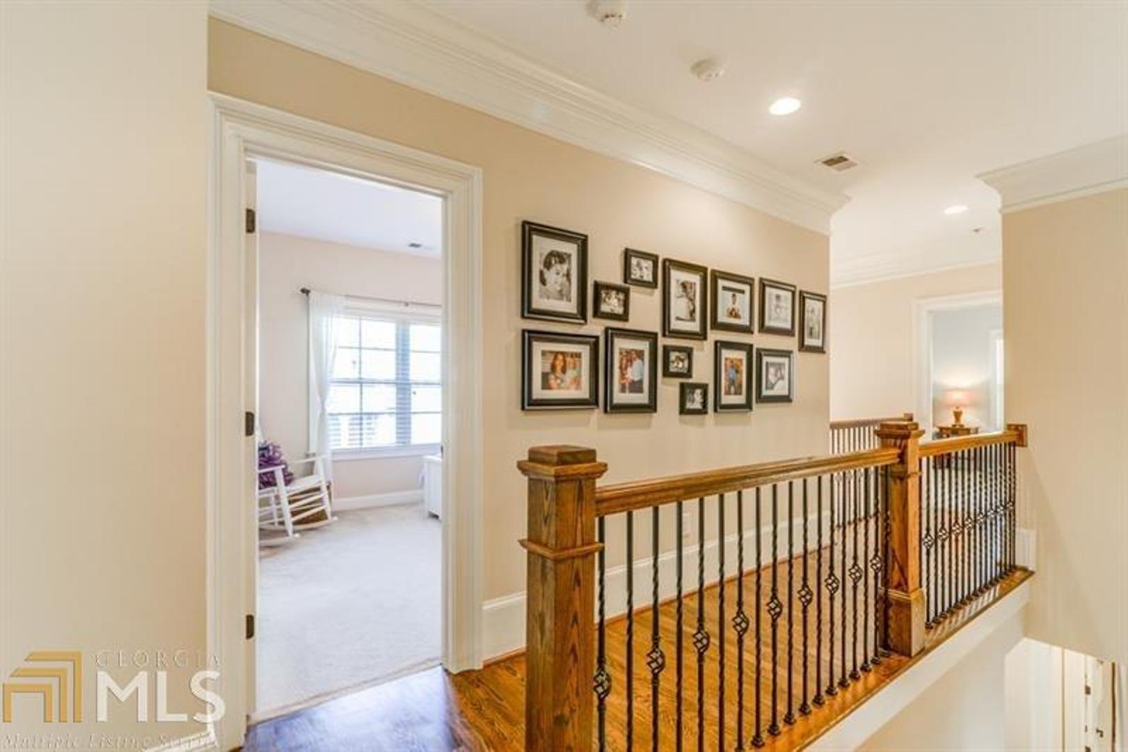 Meadowbrook - Residential