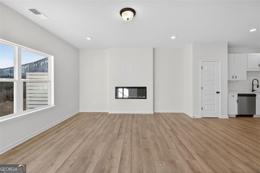 1130 Elowen DR 107
