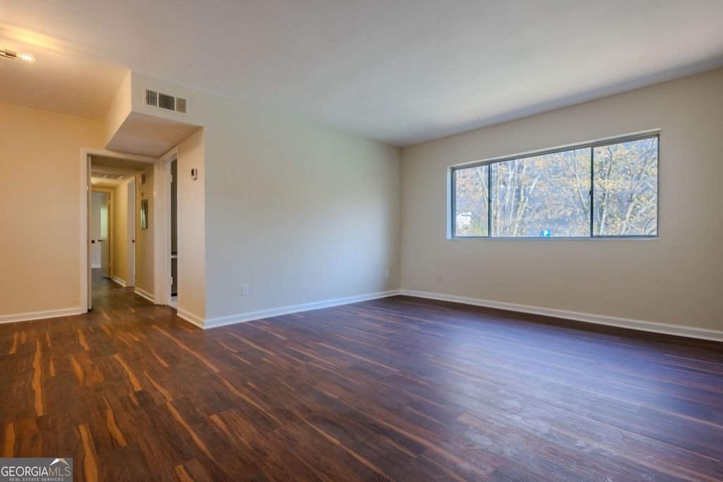 Photo of 91 Rumson Rd NE #C-37, Atlanta, GA 30305 (MLS # 10719335)