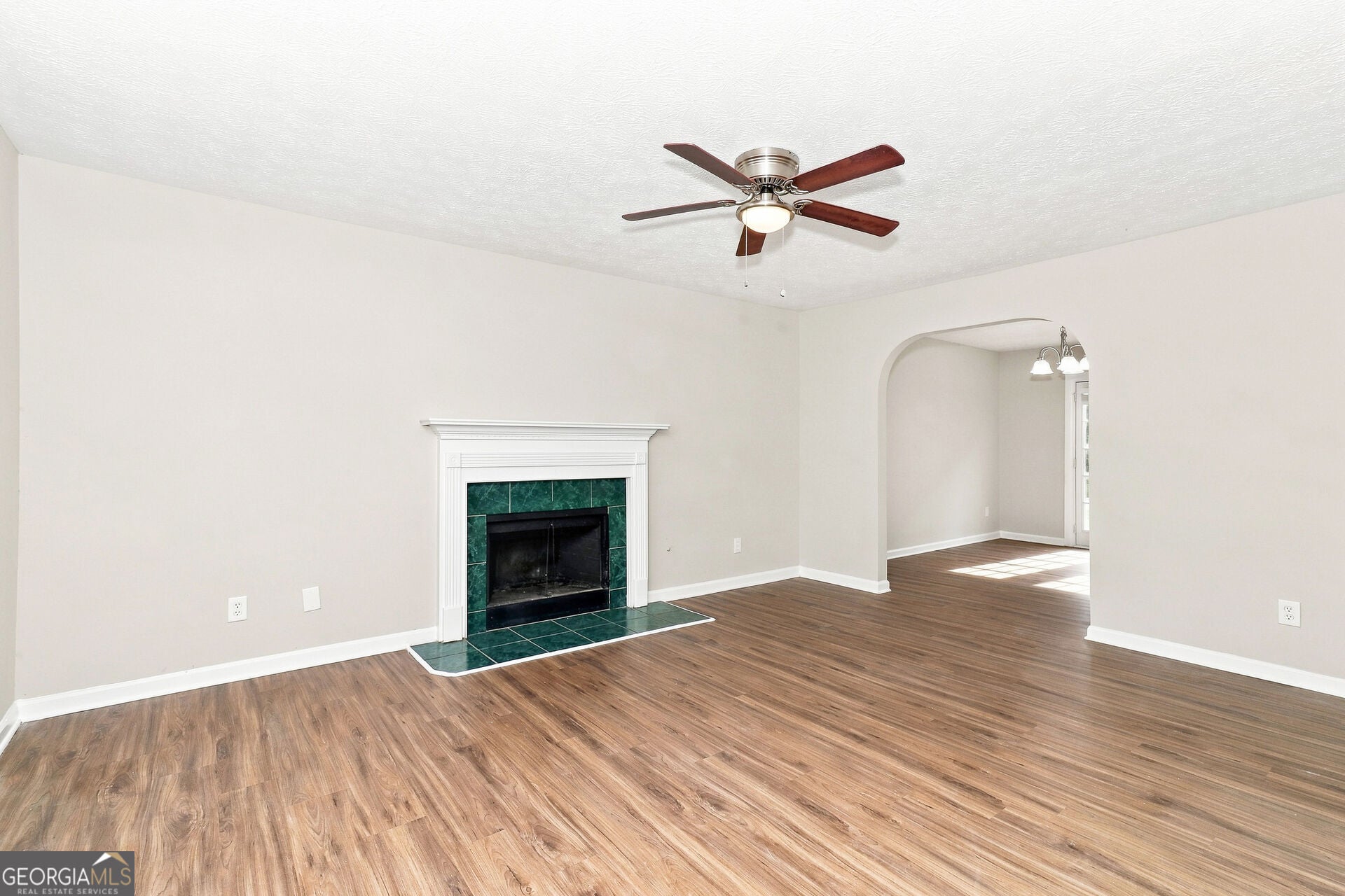 133 Javay CT