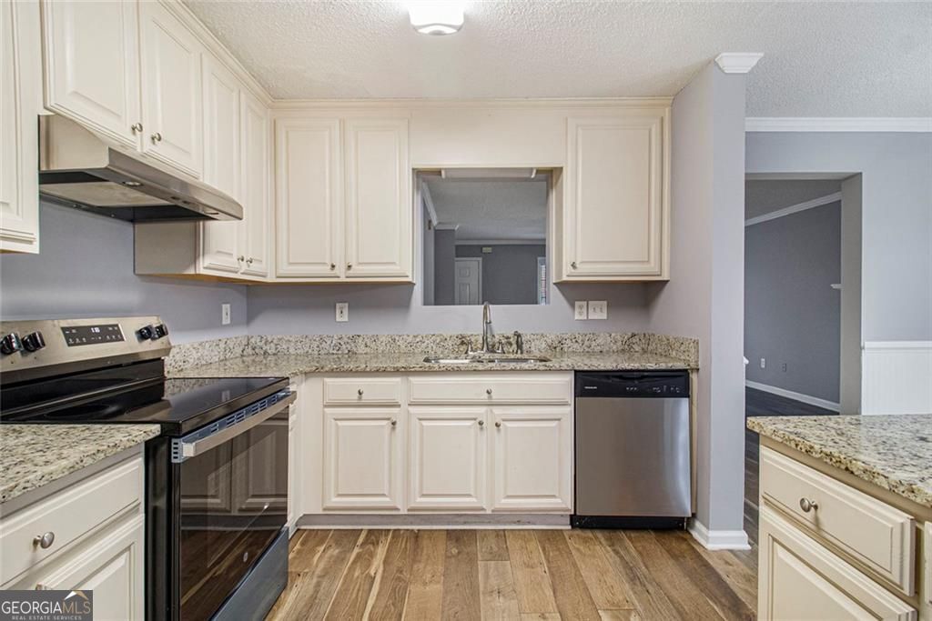 CHASTAIN PARK - Residential