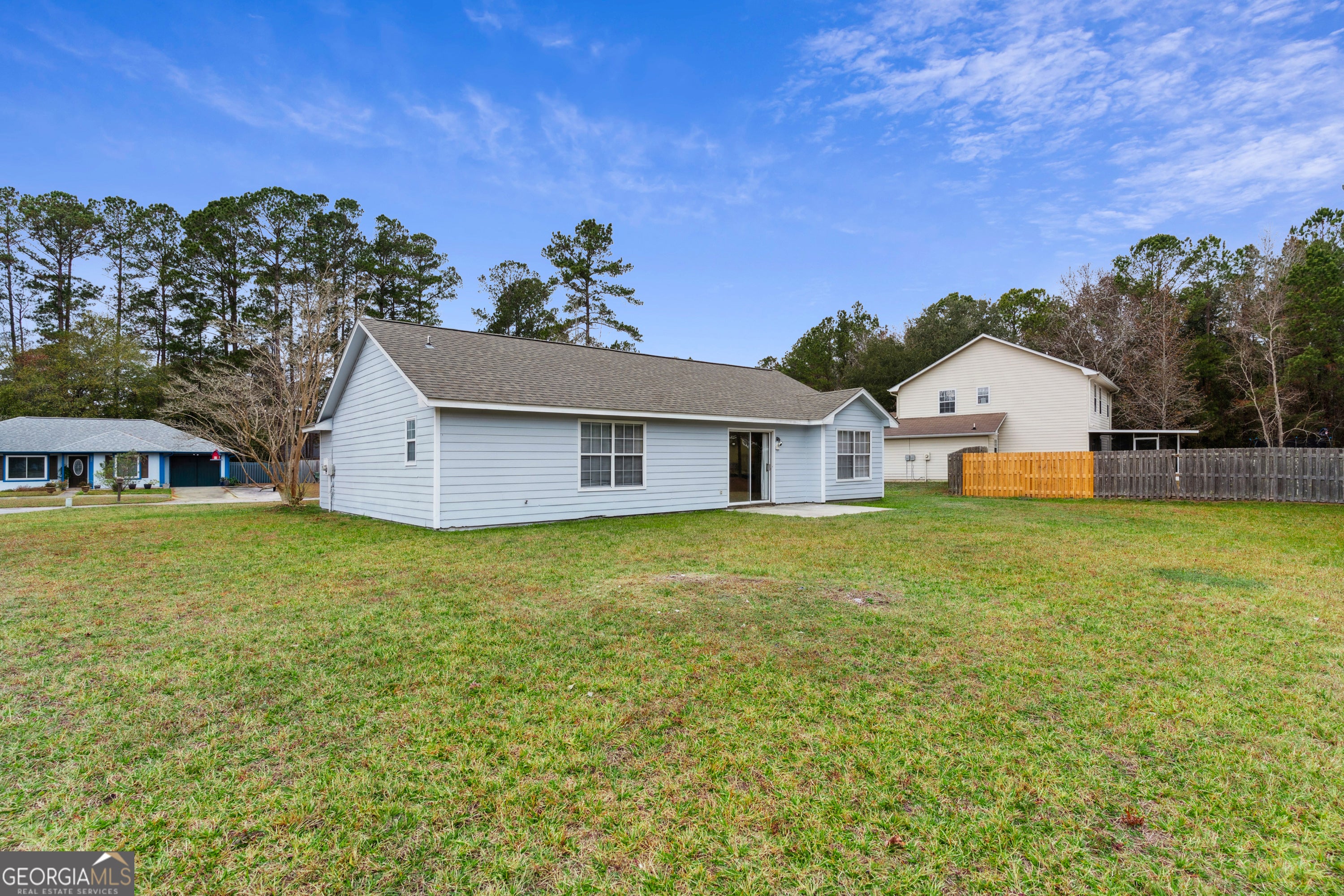 201 Foxwood DR