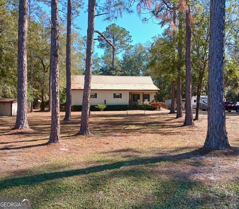 Photo of 124 Redwood Drives, Folkston, GA 31537 (MLS # 10658335)