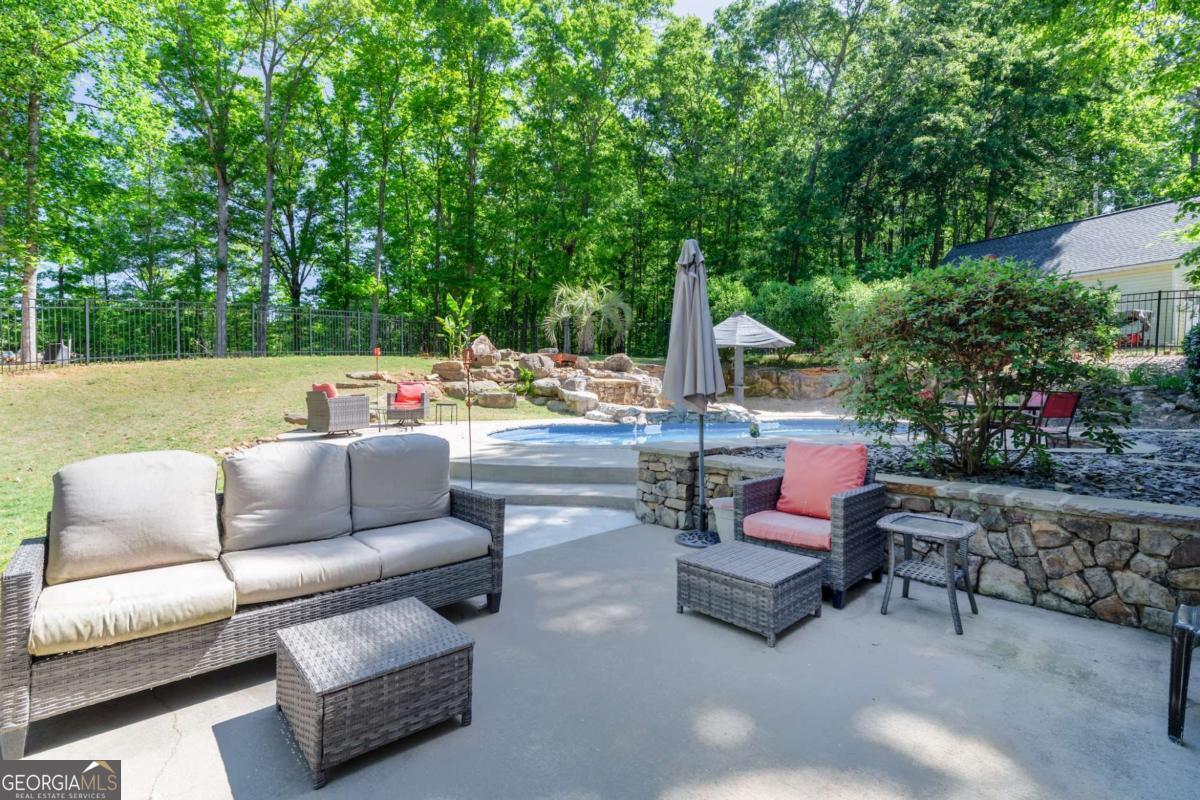 95 Tyler Woods DR
