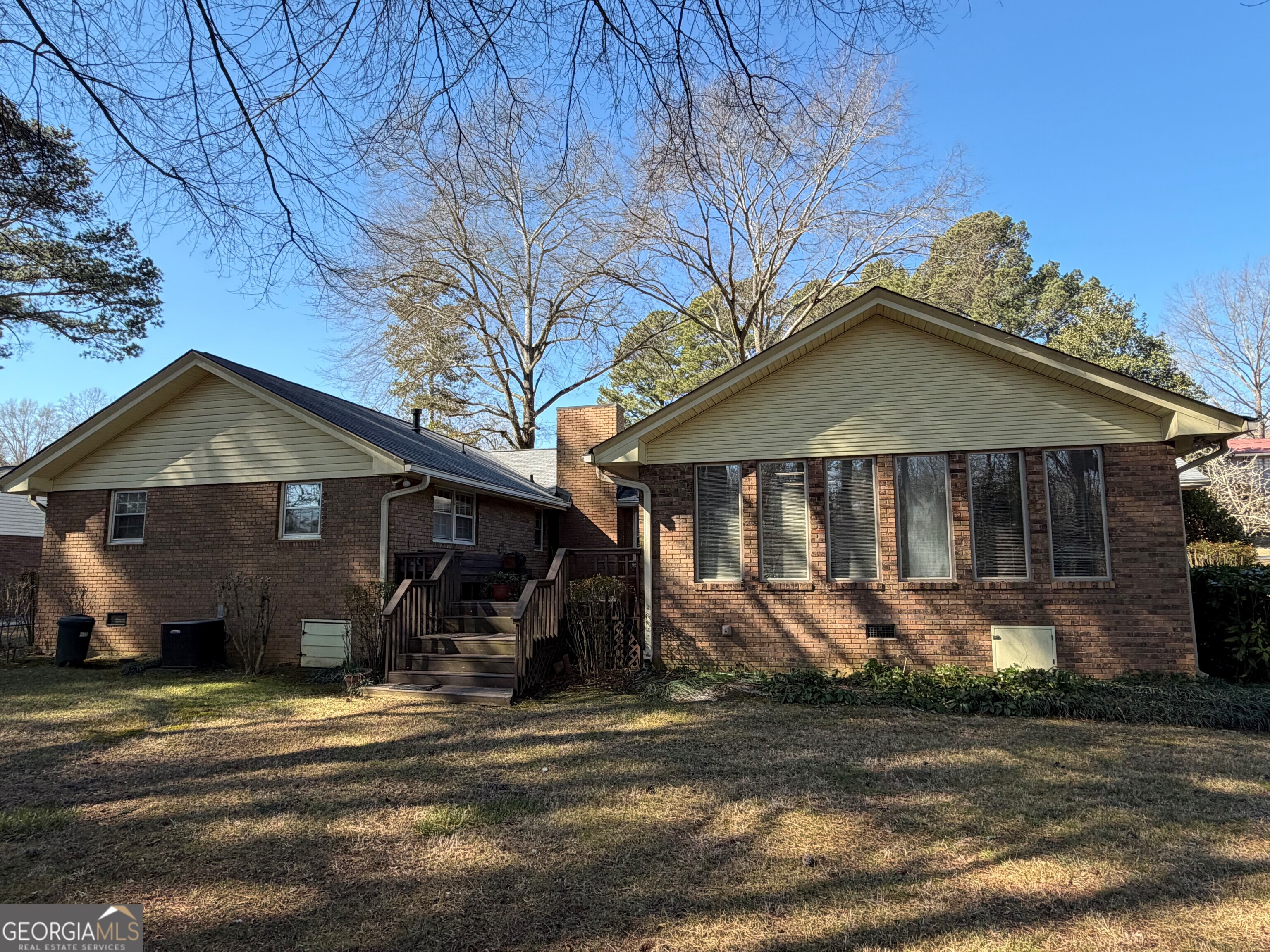 105 Brown Fox Drive SW