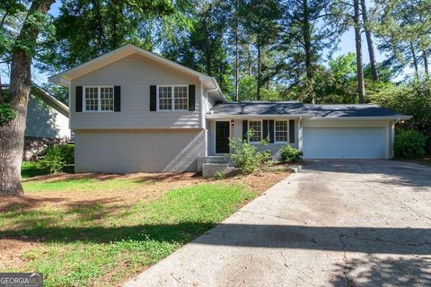 Photo of 235 Windflower Trace, Roswell, GA 30075 (MLS # 10649836)