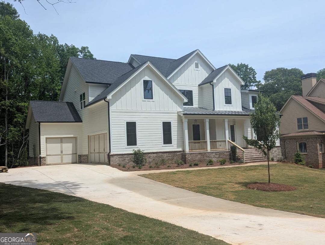 9135 Greenway CT